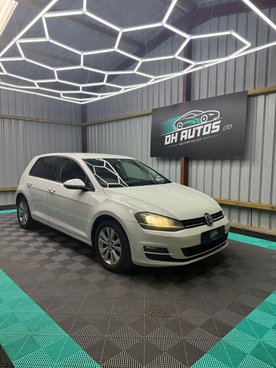*RESERVED* - Volkswagen Golf 2013 (132) - Image 1