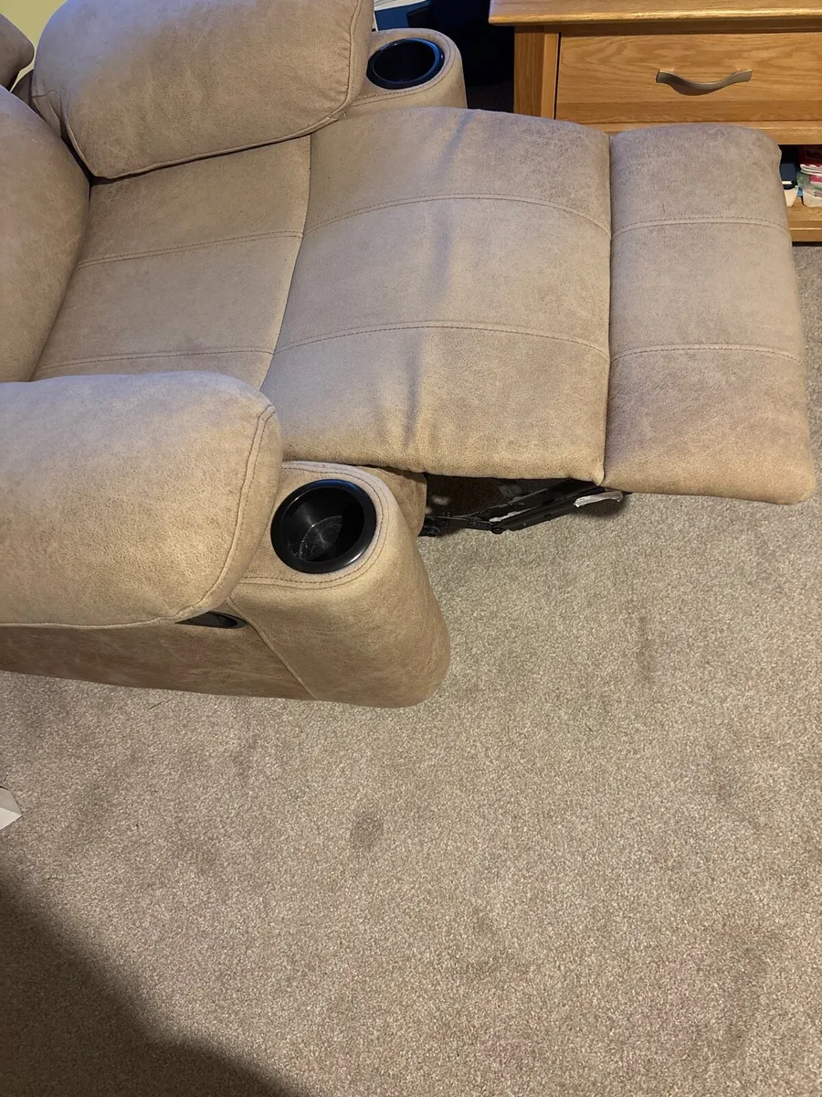 Couch - Image 3