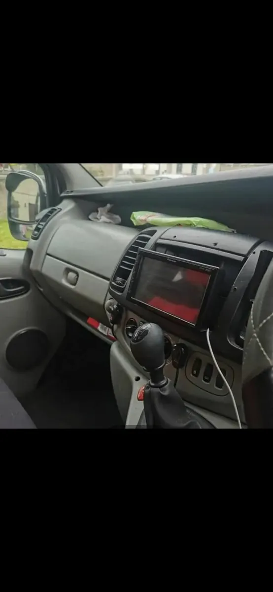 Camper van - Image 3