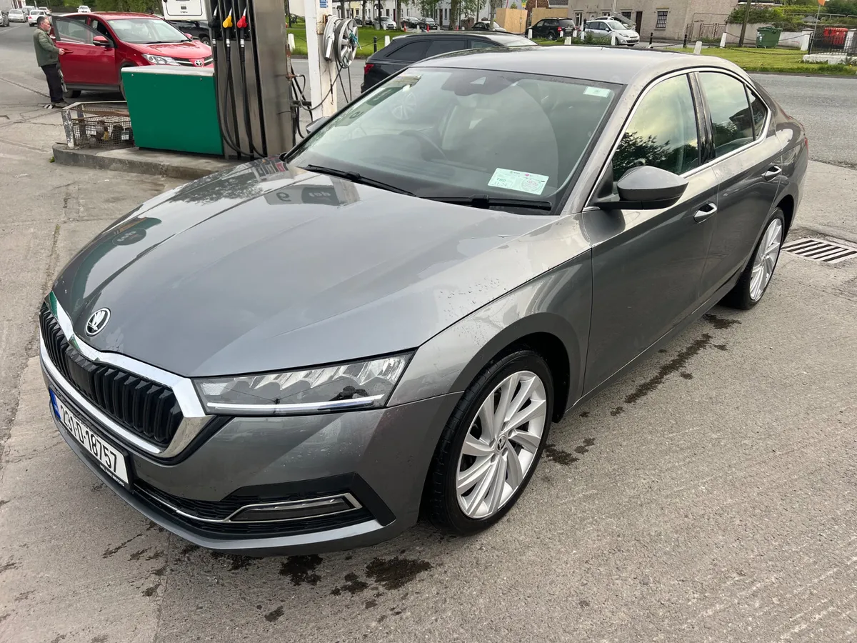 Skoda Octavia 2023 STY 2.0TDI 115HP DSG - Image 1