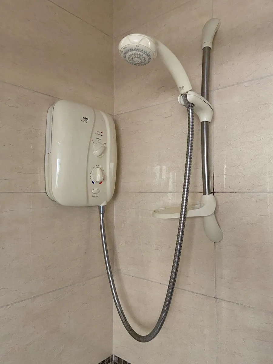 Mira elite shower ( for parts)
