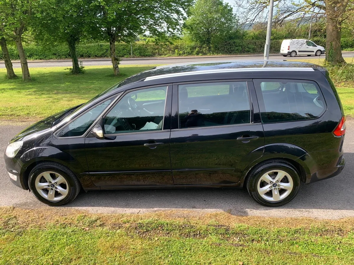 Ford Galaxy AUTO READ AD - Image 4