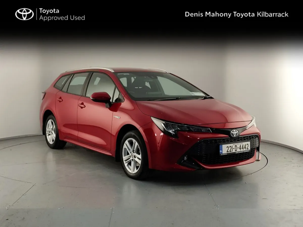 Toyota Corolla HYB 1.8 LUNA T TS 4DR AUTO - Image 1