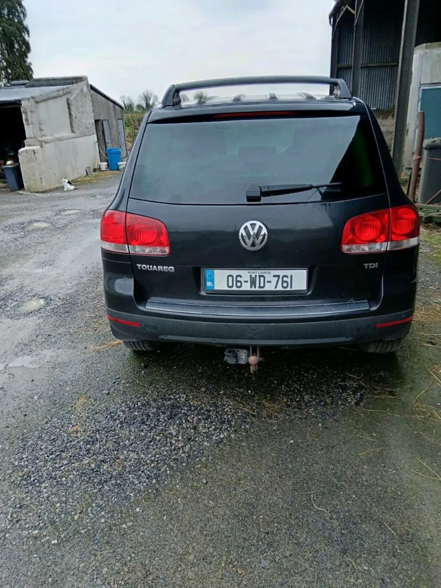 Car - Image 2