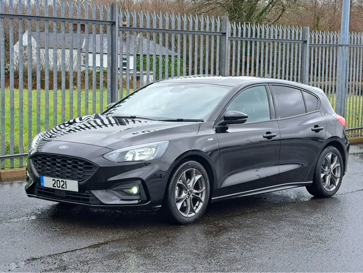 Ford Focus St-line 1.5tdci 120BHP  led Headlights - Image 4