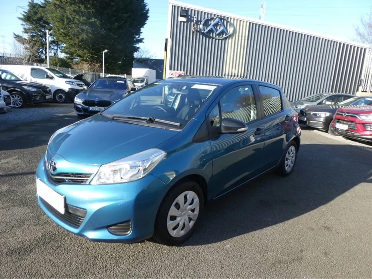 Toyota Yaris NCT 5/26. Immaculate - Image 4