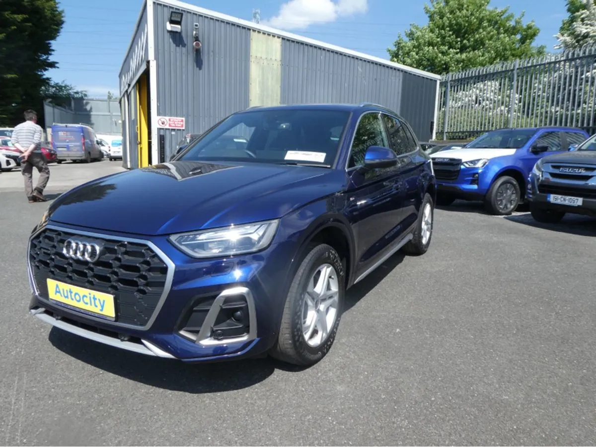 Audi Q5 40 TDI S-tronic Q S Line 5DR Auto - Image 3
