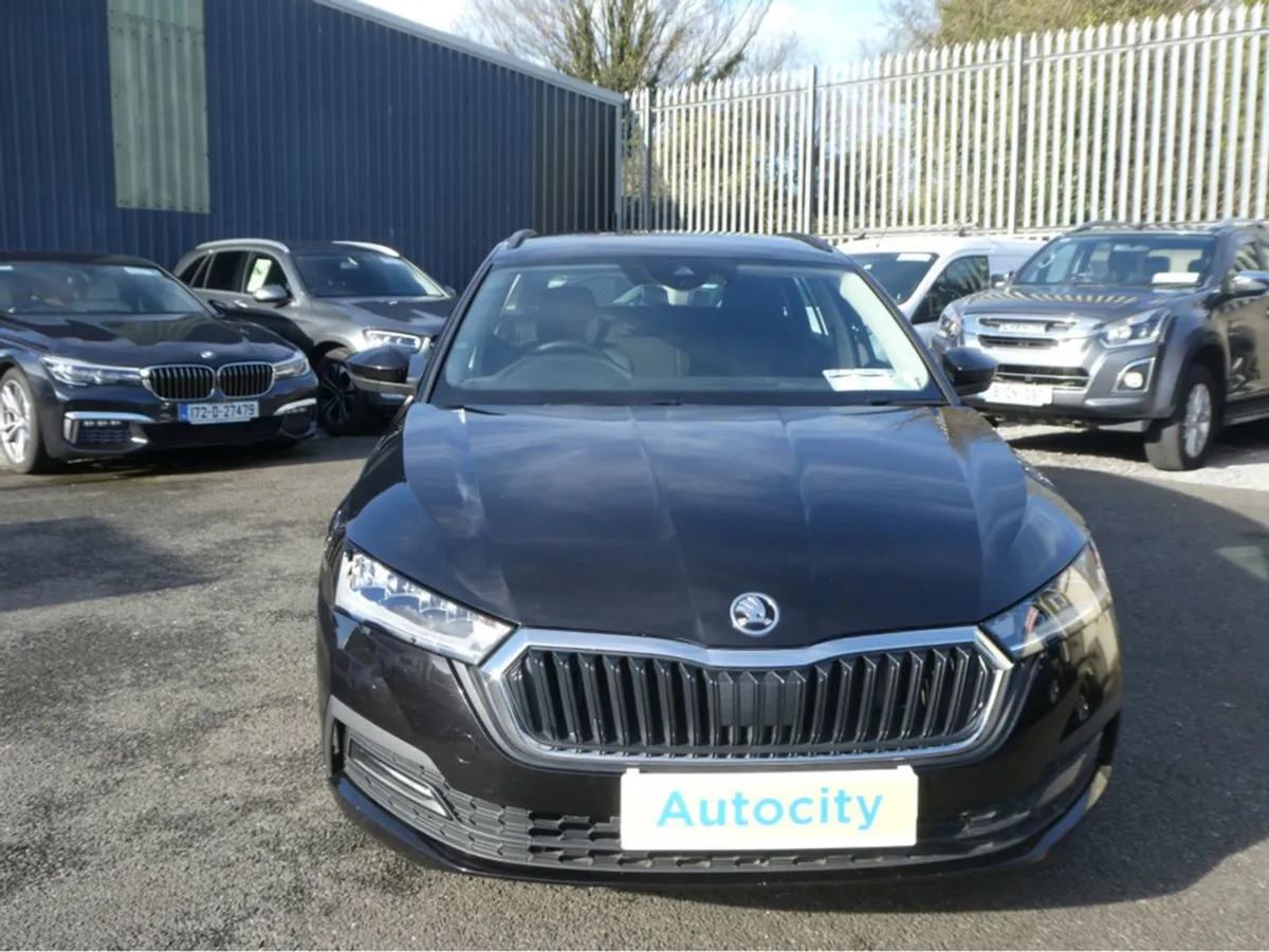 Skoda Octavia 2.0 Tdi Estate Ambition - Image 2