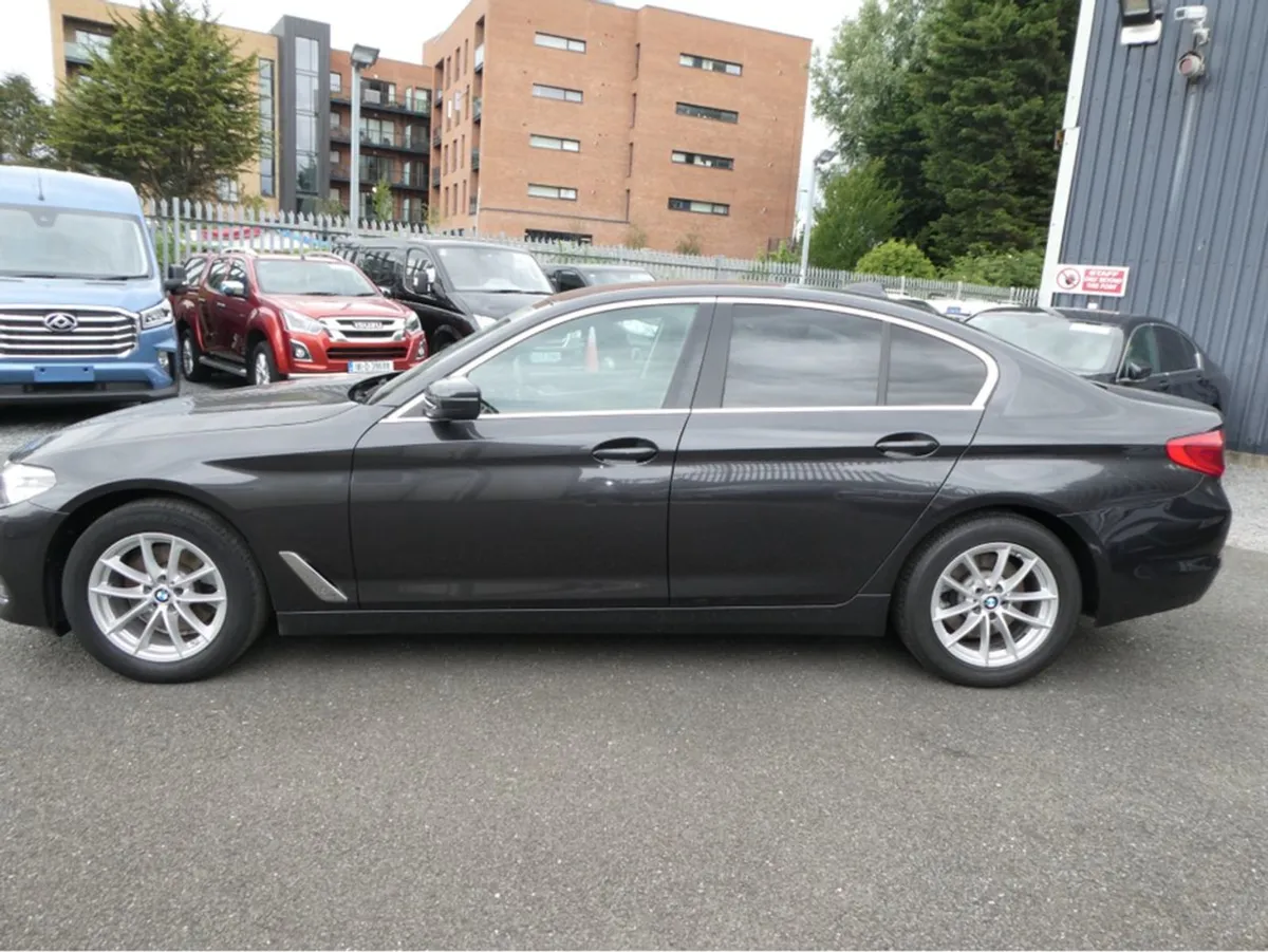 BMW 5 Series NCT 01/2027 - Image 4