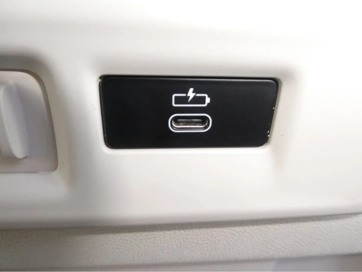 BMW X5 Xdrive 30D 4DR Auto X30d X Line - Image 4
