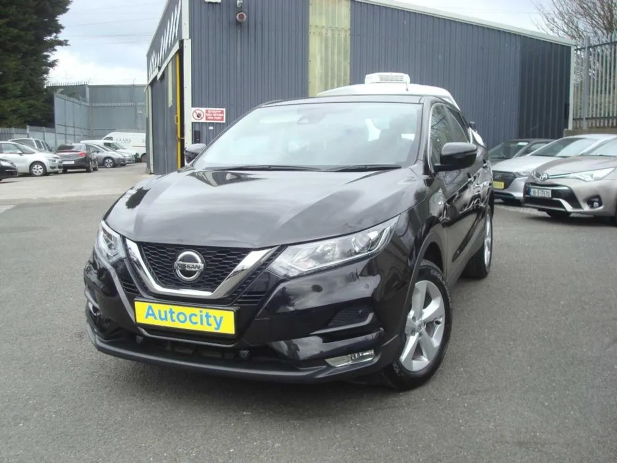 Nissan QASHQAI Acenta Premium DI - Image 2