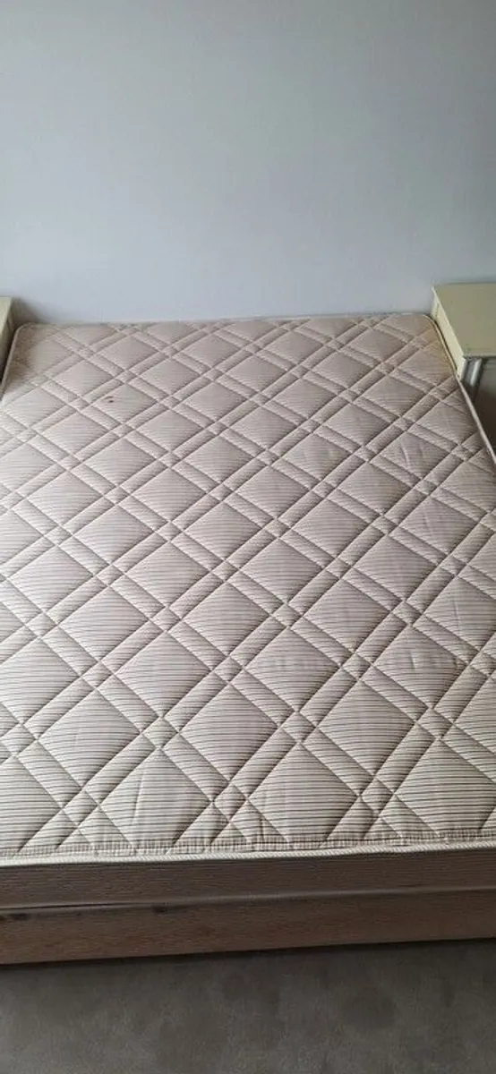 Kingsize Divan Bed and King Koil Three Club Contract Mattress - Image 3