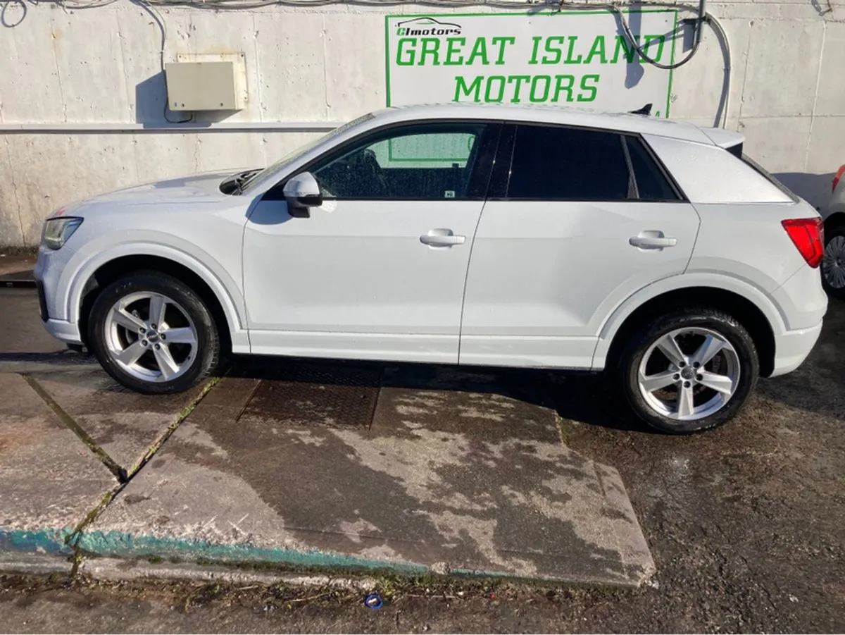 Audi Q2 Tfsi Sport 1.0i Automatic - Image 2