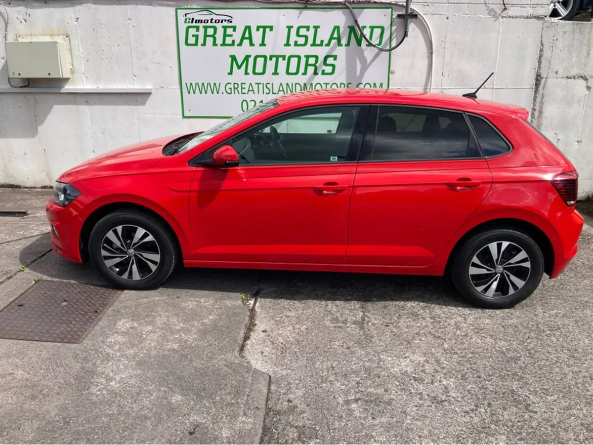 Volkswagen Polo 1.0 Petrol Comfortline Automatic - Image 4