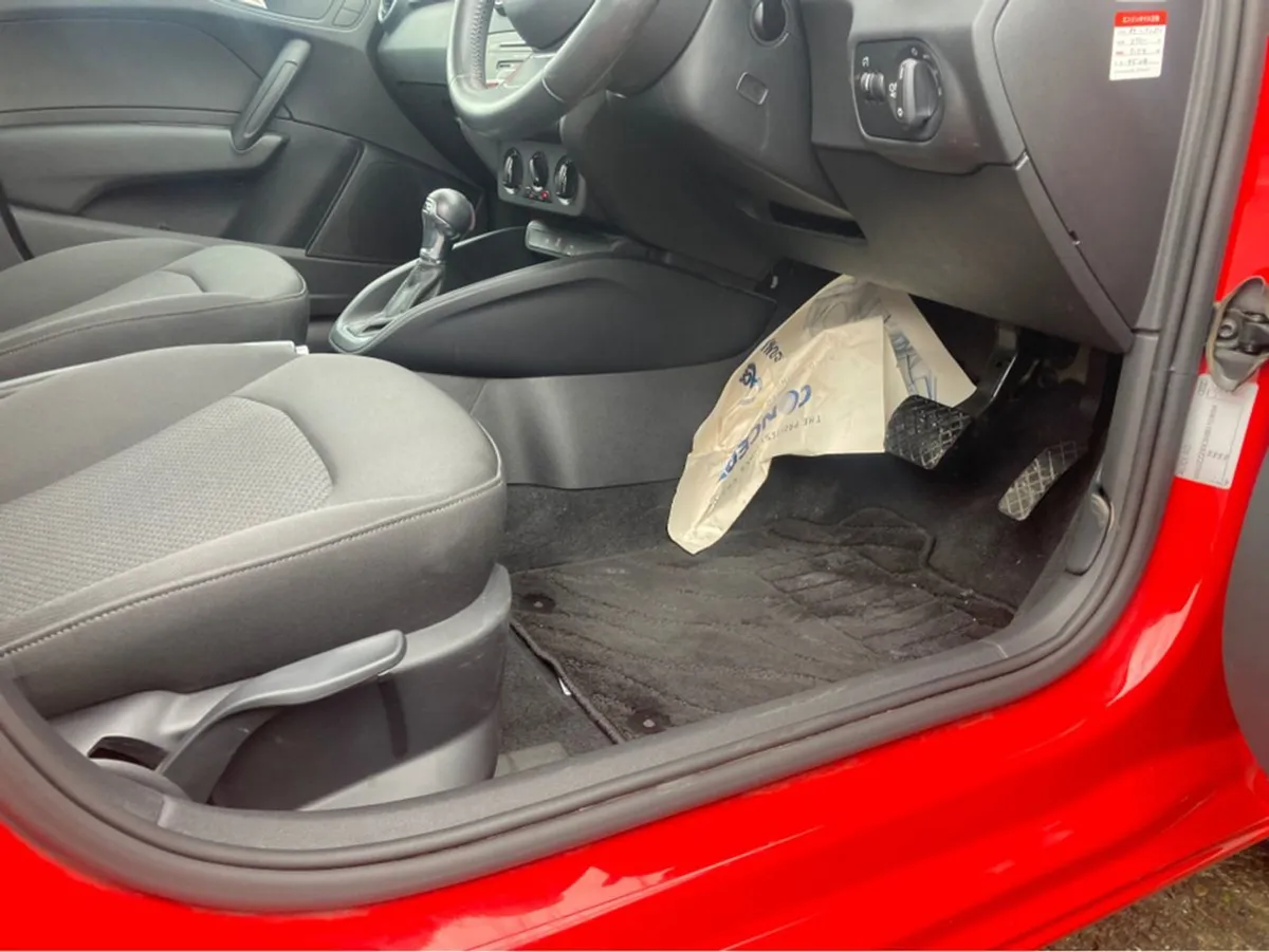 Audi A1 1.0 Tfsi Petrol Automatic (95bhp) - Image 3