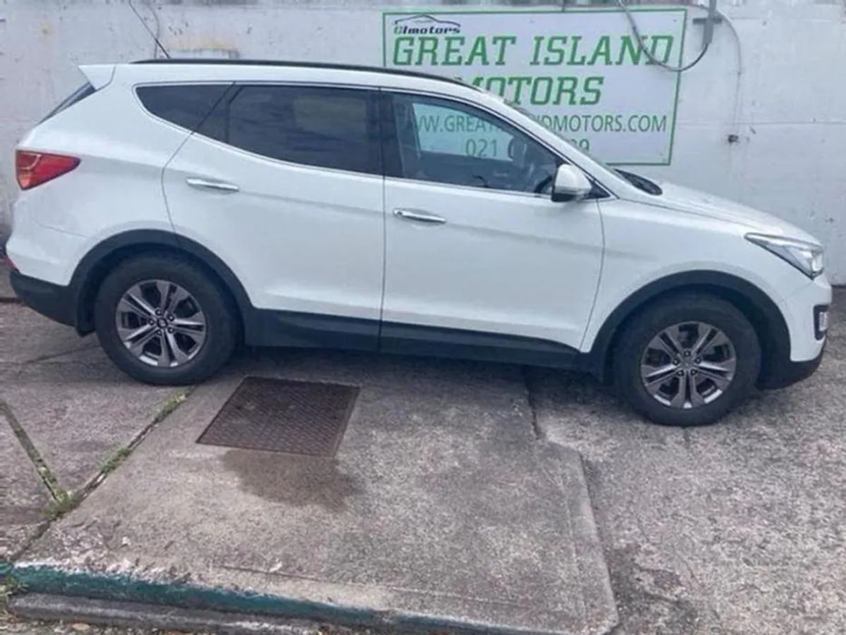 Hyundai Santa Fe 2.2 Executive SUV Diesel Manual - Image 4
