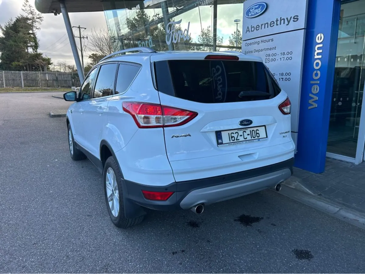Ford Kuga Titanium 2.0 Tdci 150 AWD Auto - Image 4