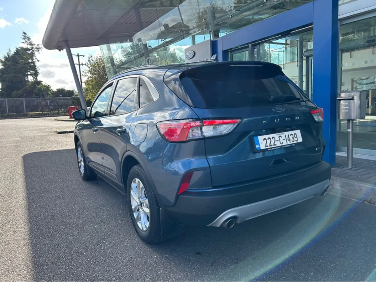 Ford Kuga Titanium 2.5 Phev 225 S6.2 CT 4DR - Image 2