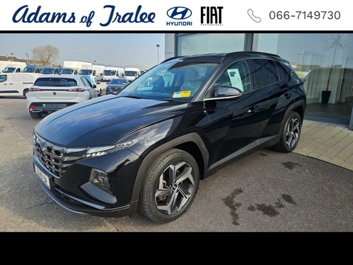 Hyundai Tucson Ix35 Executive Plus 2tone 5DR Auto - Image 2