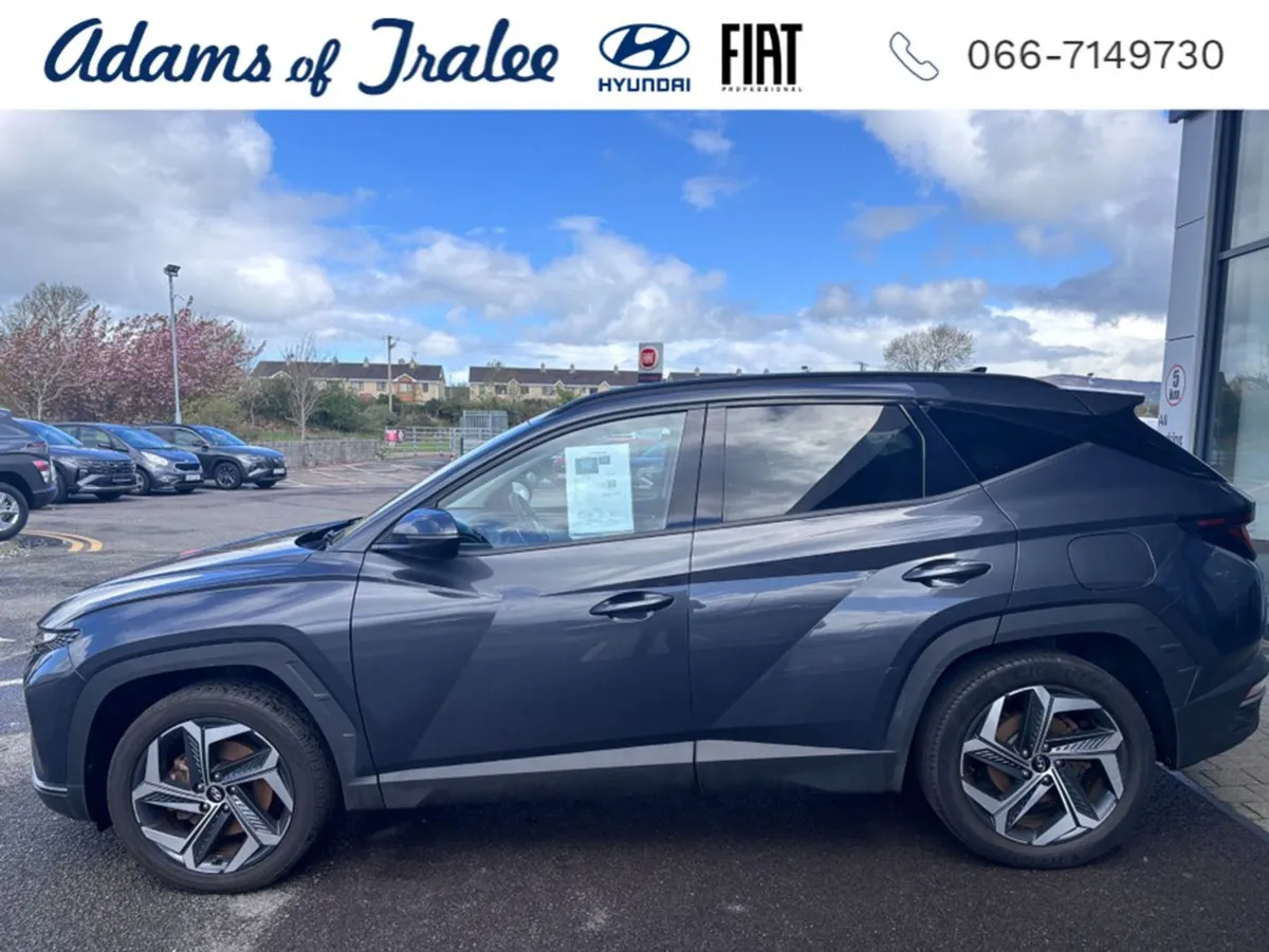 Hyundai Tucson Ix35 Executive 4WD 5DR Auto - Image 2