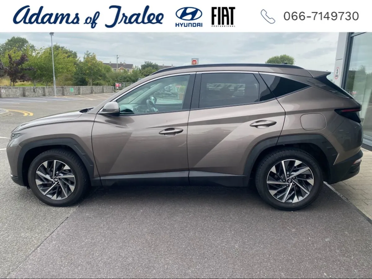 Hyundai Tucson Ix35 Executive Plus 5DR - Image 3