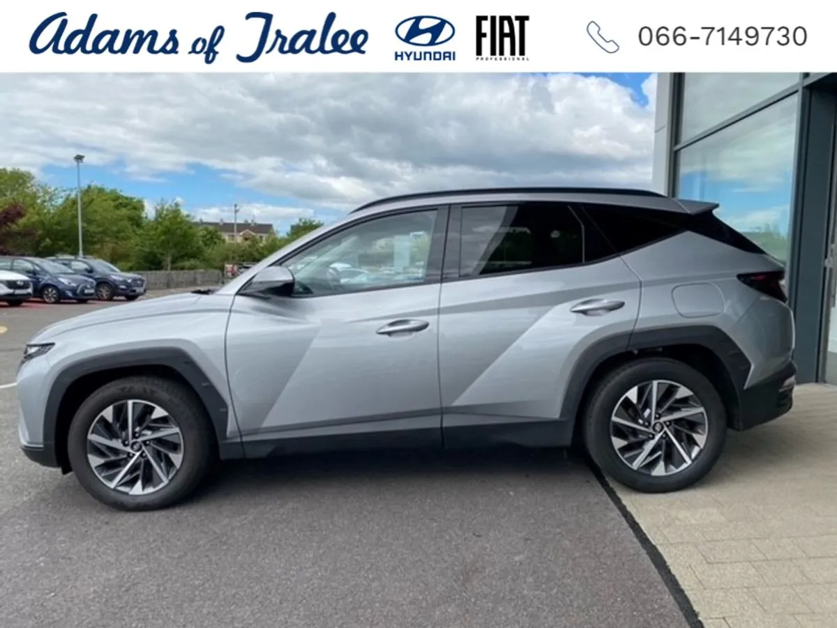 Hyundai Tucson Ix35 Executive 2WD 5DR - Image 4