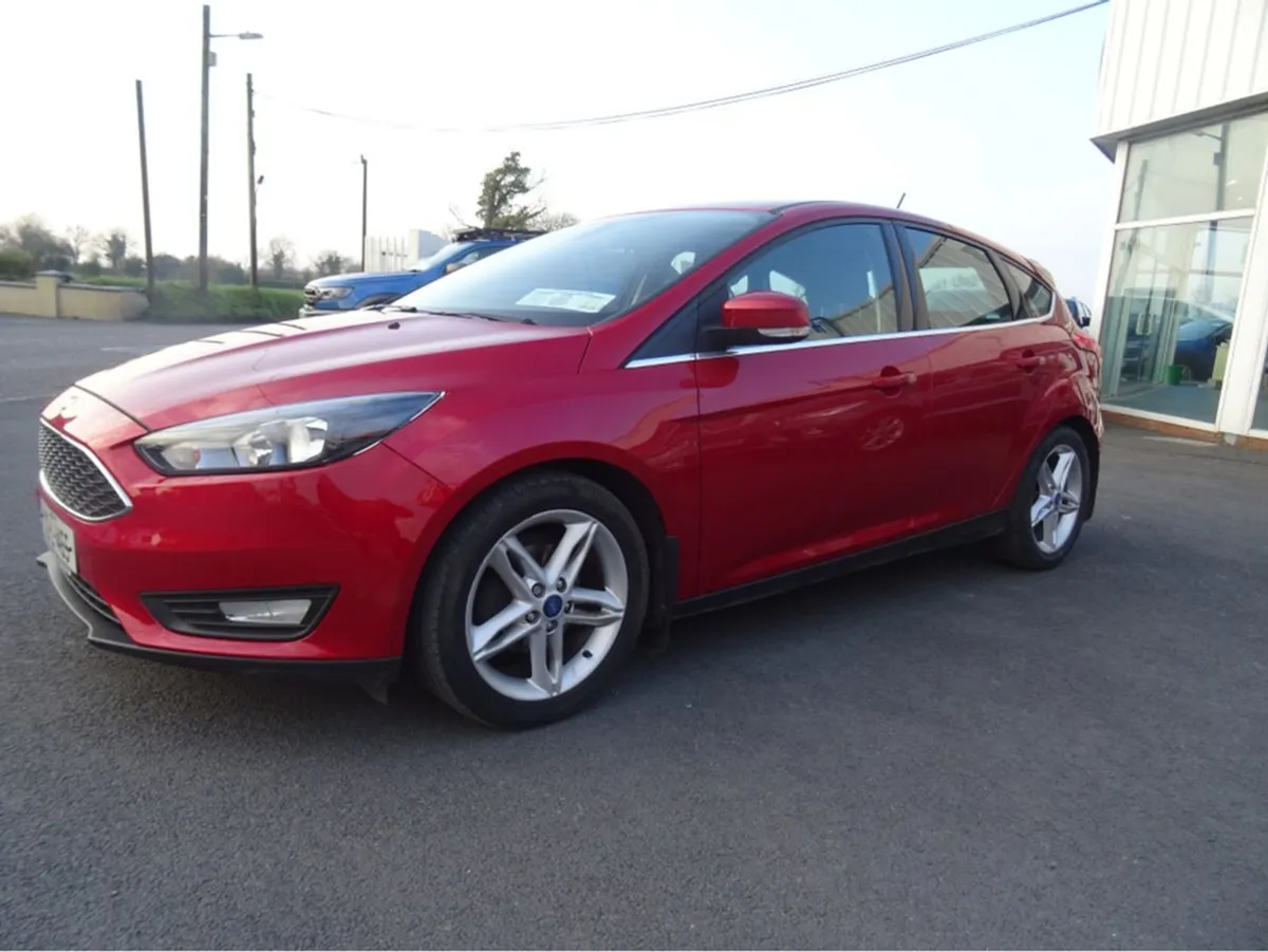 Ford Focus Zetec 1.5 TD 95ps - Image 2