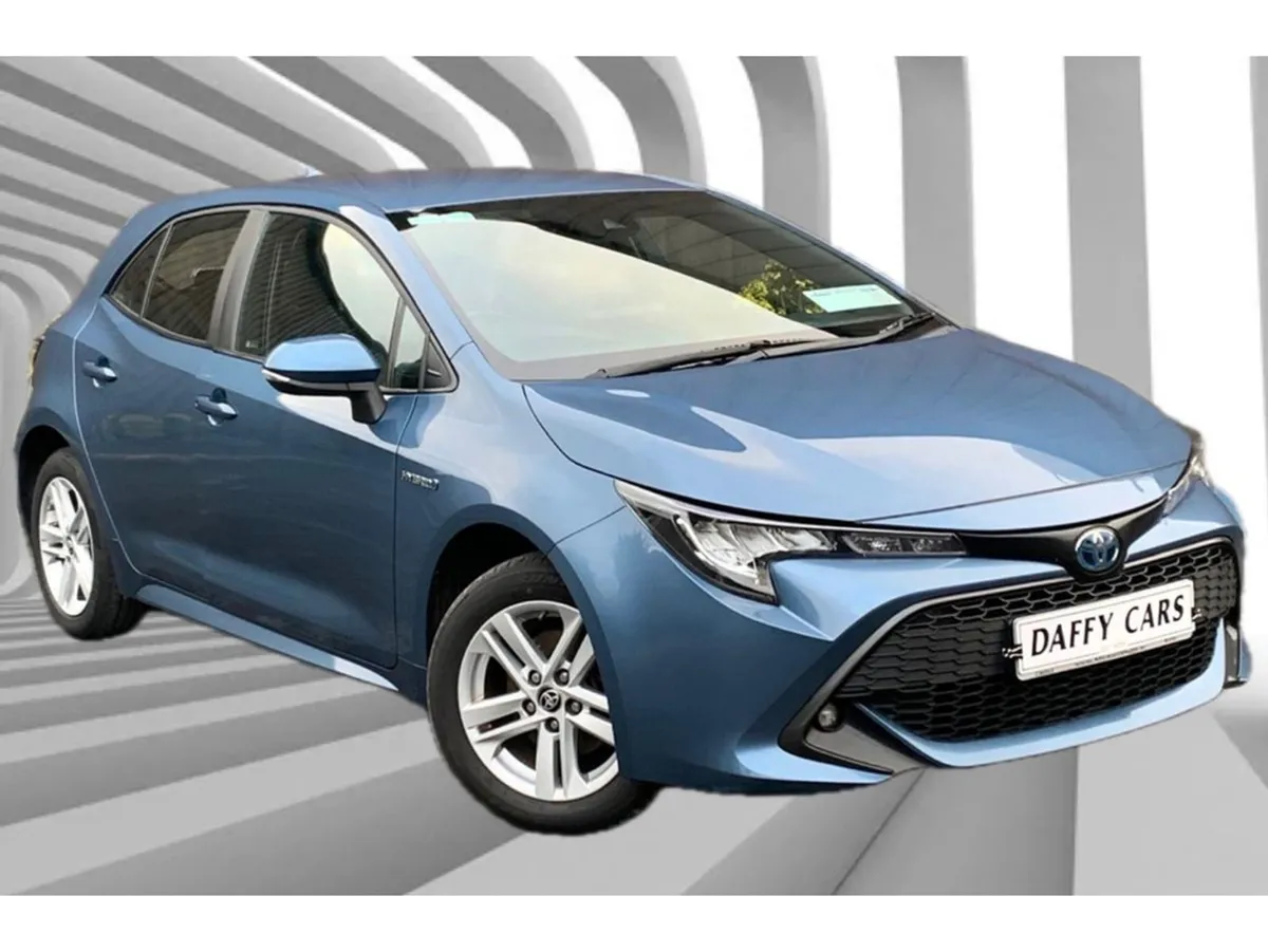 Toyota Corolla Hybrid Luna H/B 4DR Auto A - Image 2