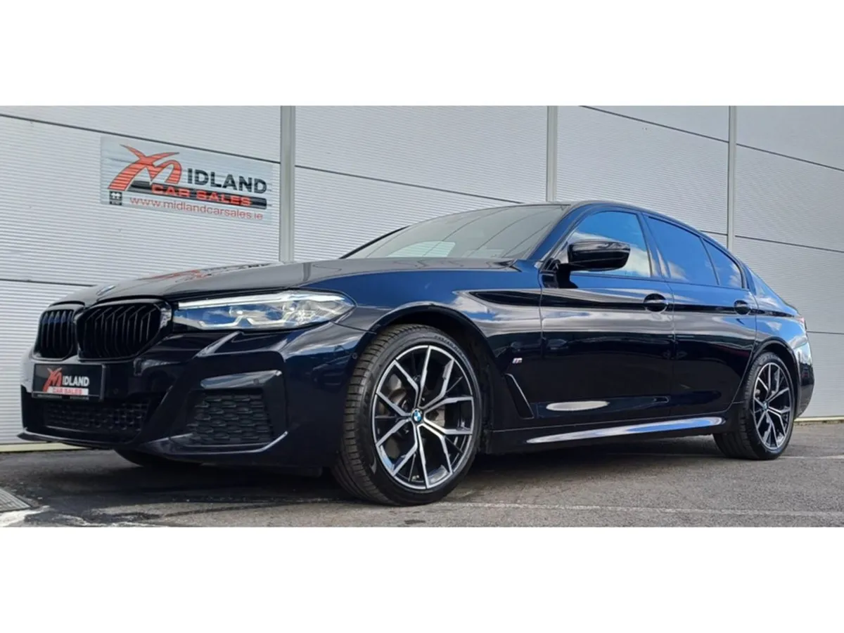 BMW 5 Series 520D M Sport  carbon Schwarz - Image 3