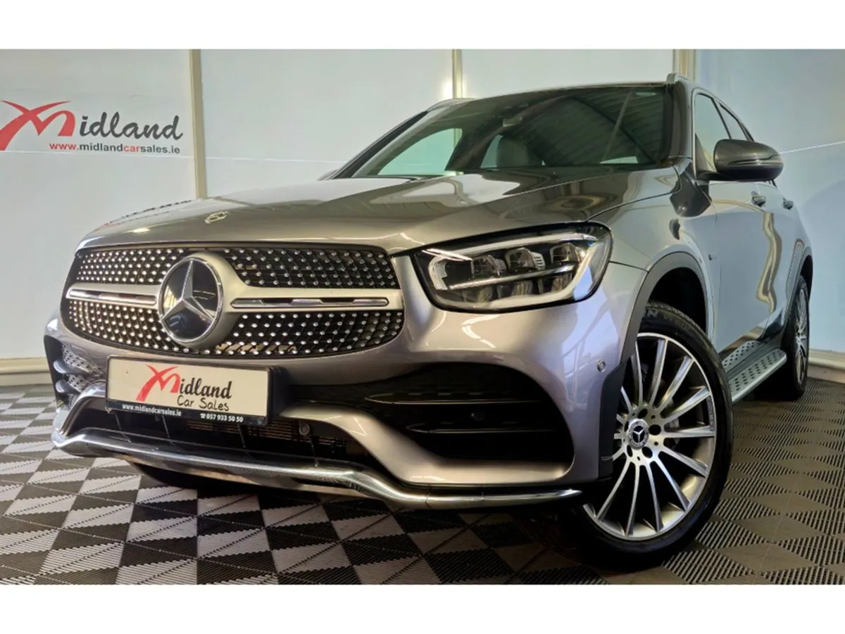 Mercedes-Benz GLC-Class 300DE AMG Line Premium - Image 3