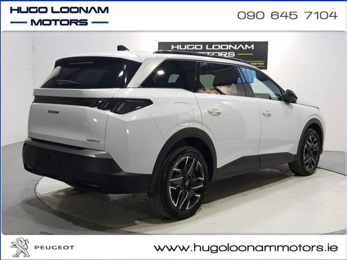 Peugeot 5008 Allure Hybrid 136bhp E-dcs6 - Image 4