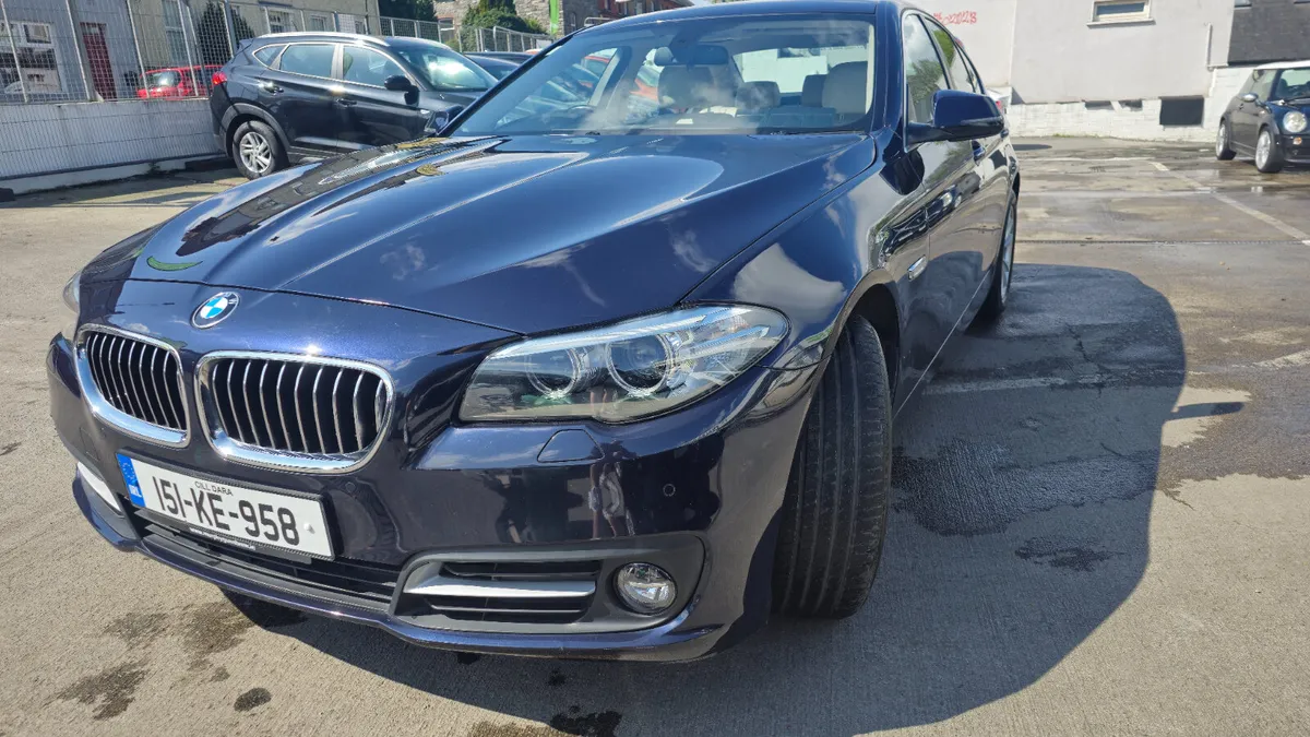 BMW 5-Series 2015 AA APPROVED - Image 4