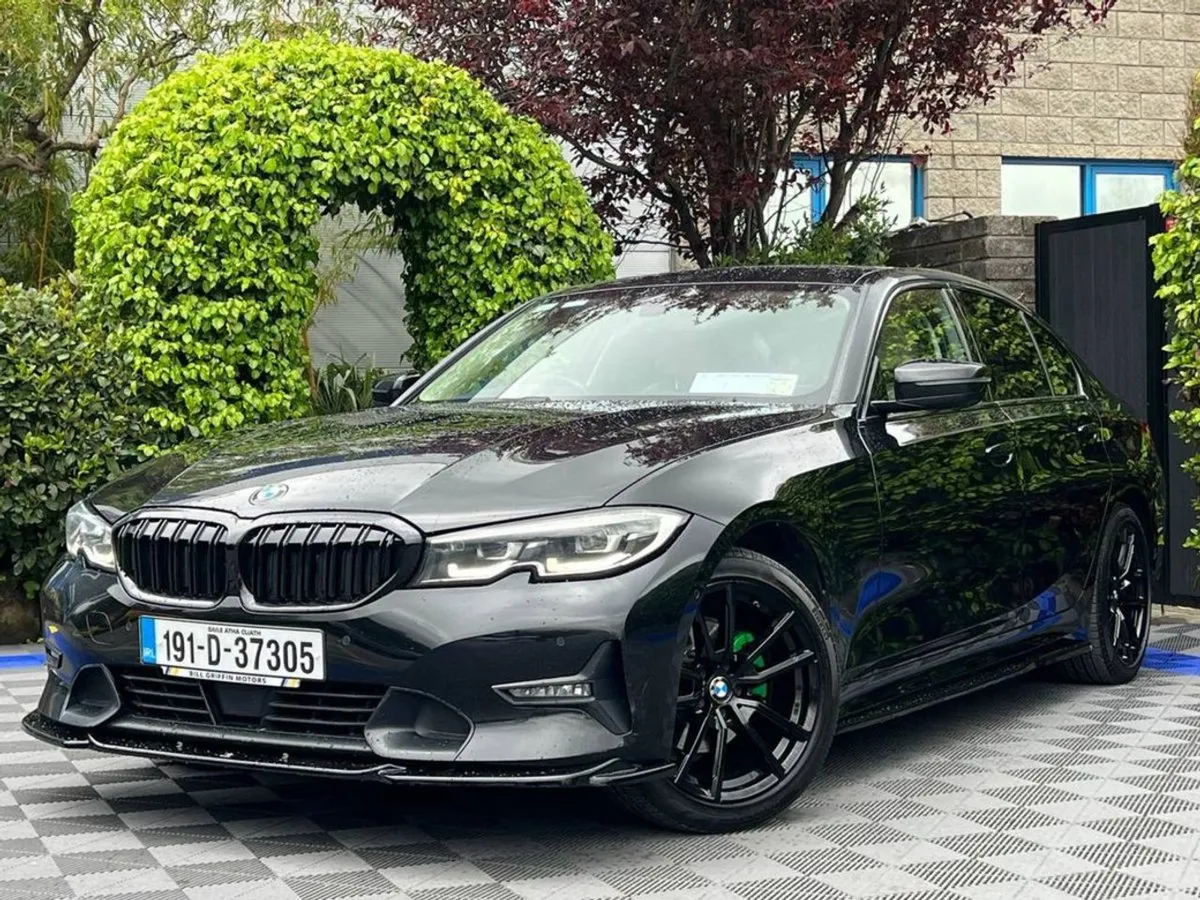 BMW 3 Series 320d Sport M Performance Pack 2.0 Au - Image 1