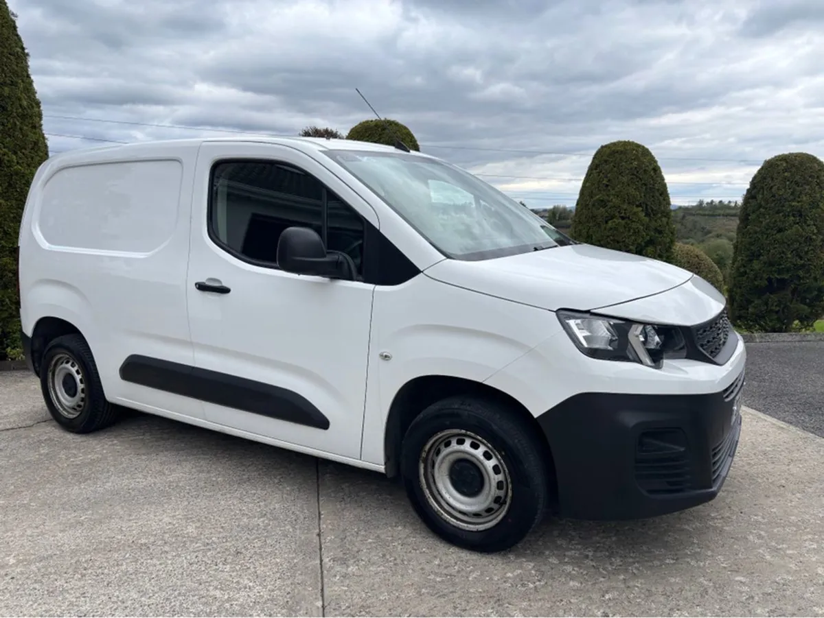 Peugeot Partner 1.5 Blue HDI 12 Months Warranty A - Image 2