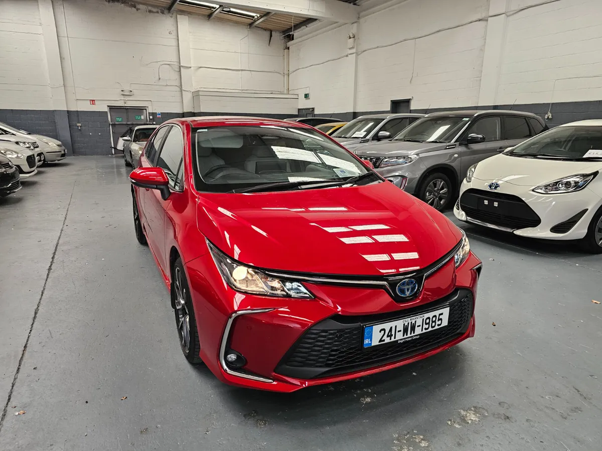 Toyota Corolla Sol Hybrid 2024 Leather - Image 1