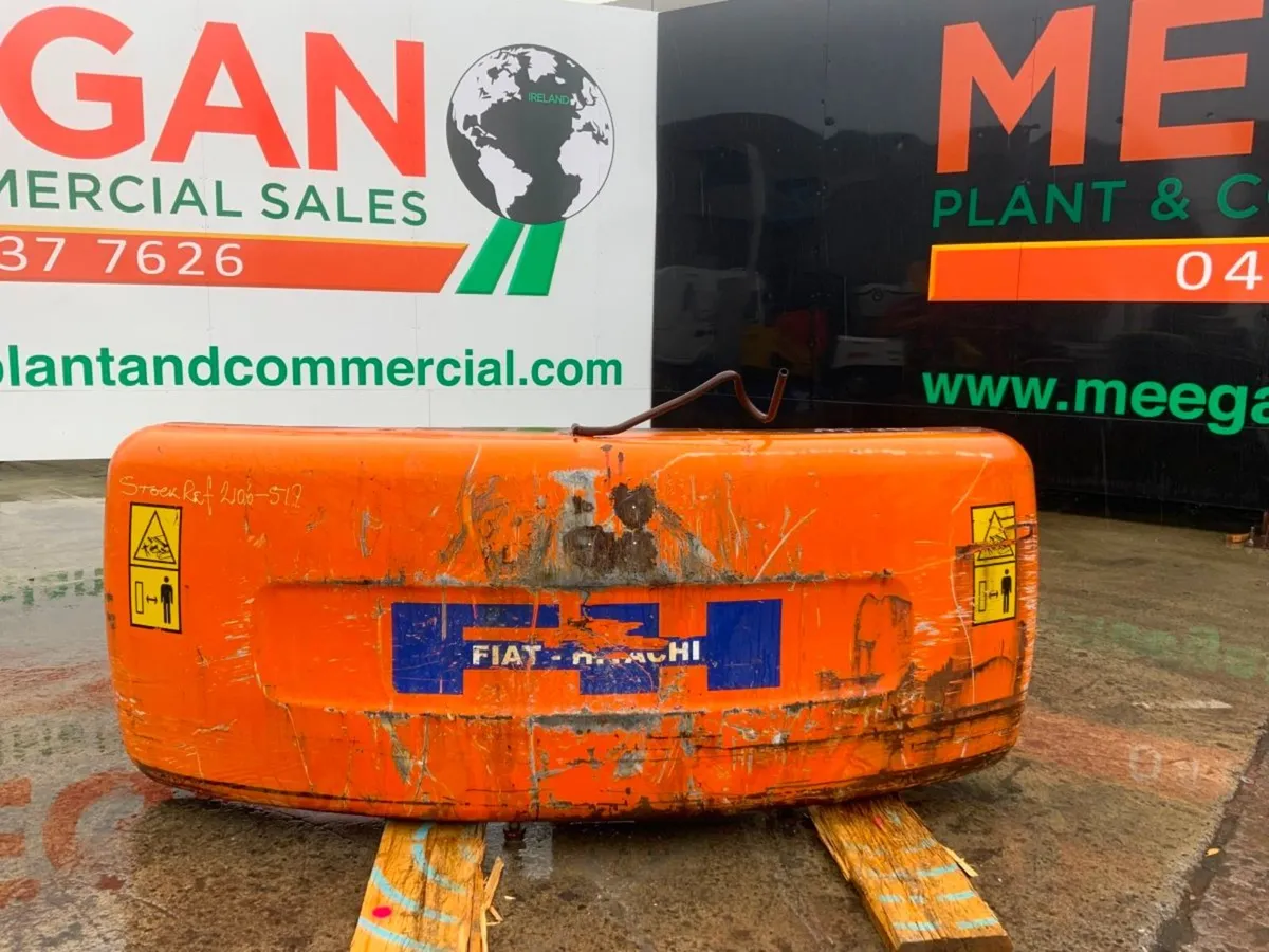 HITACHI EX 135 COUNTER WEIGHT / BALLAST. - Image 3