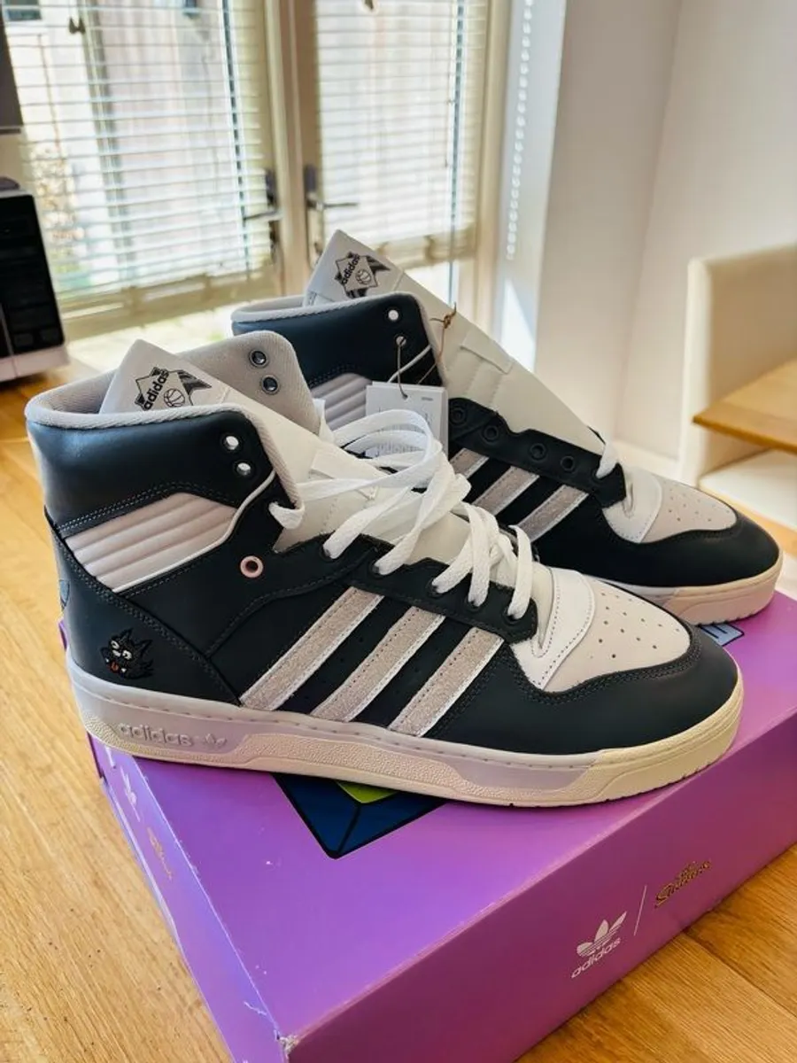Adidas x The Simpsons Rivalry High "Scratchy" High Tops - Image 1