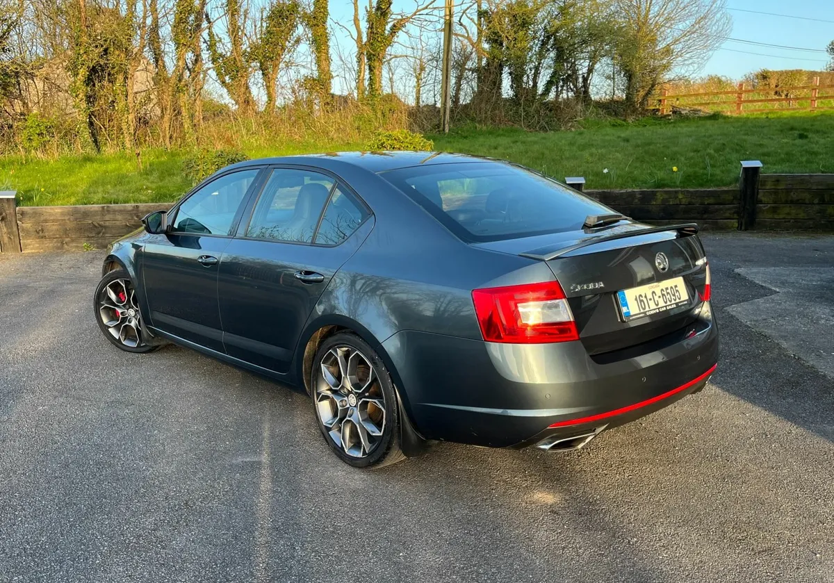 Skoda Octavia VRS Diesel Manual 2016 184BHP - Image 4