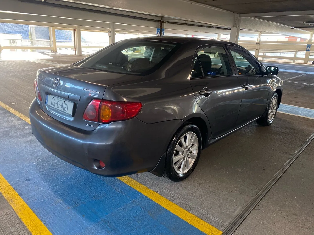 Toyota Corolla 1.4 Diesel 2009 - Image 4
