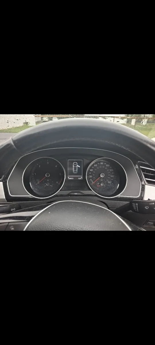 Volkswagen Passat 2015 - Image 3