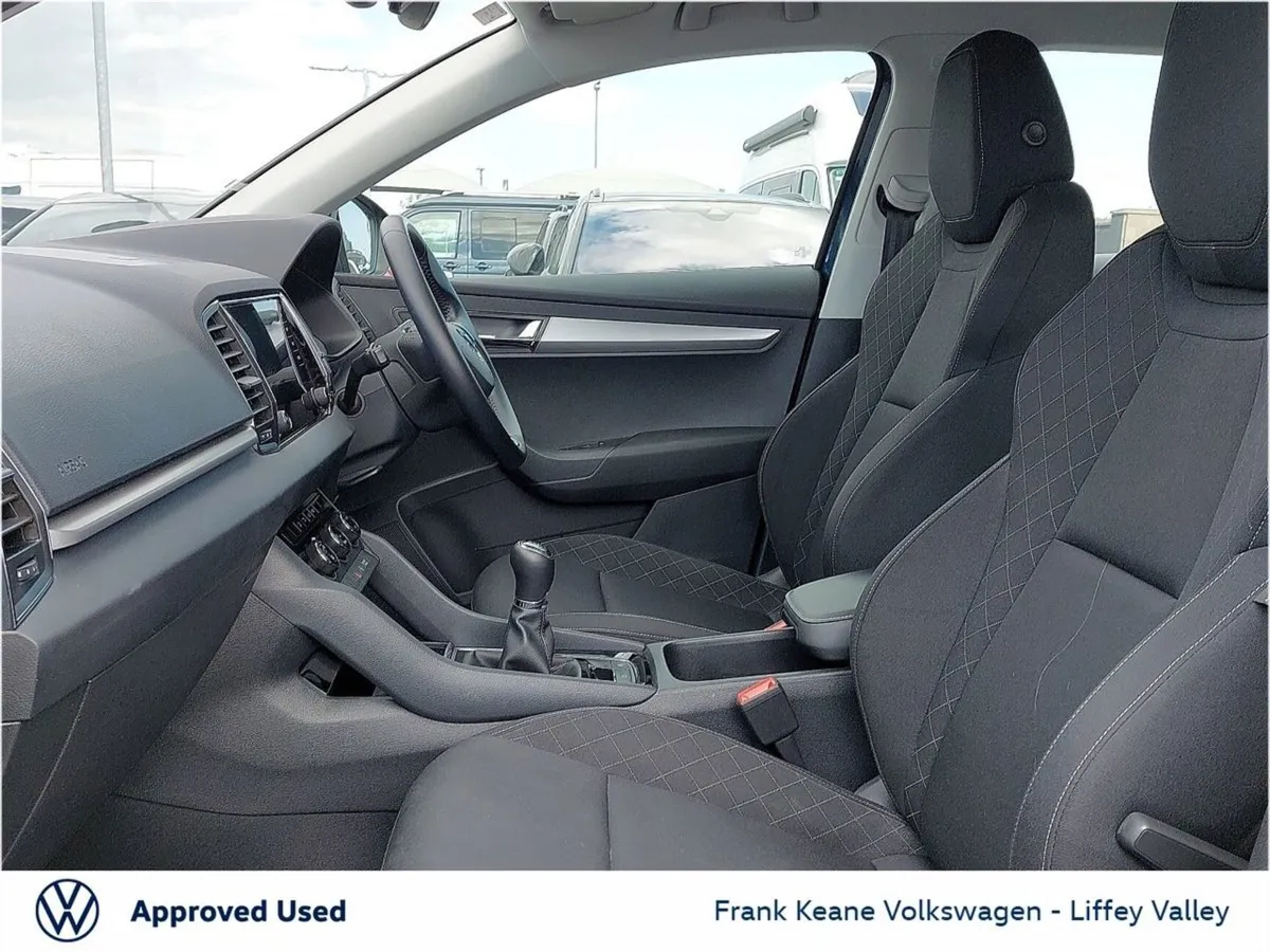 Skoda Karoq Ambition 1.0tsi 110BHP  parking Senso - Image 4