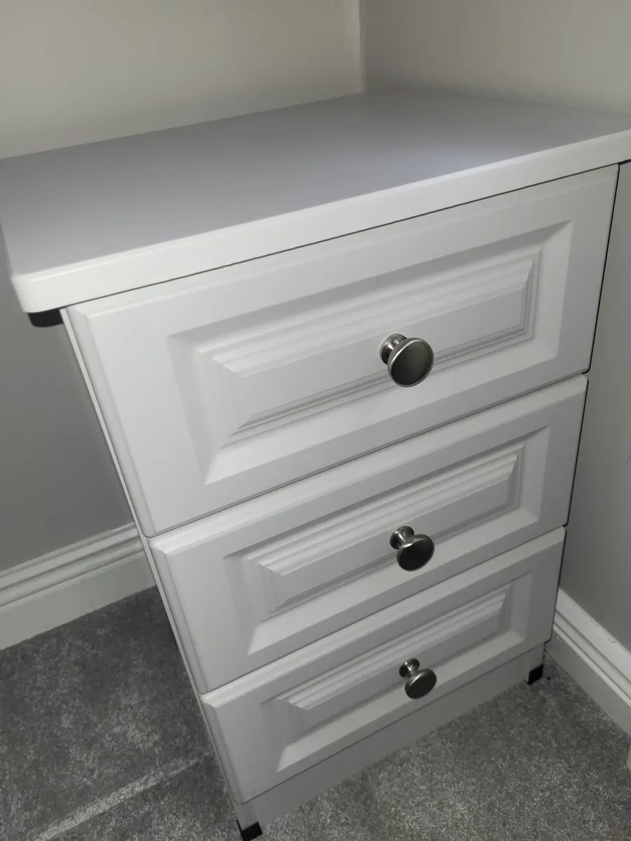Bedroom locker