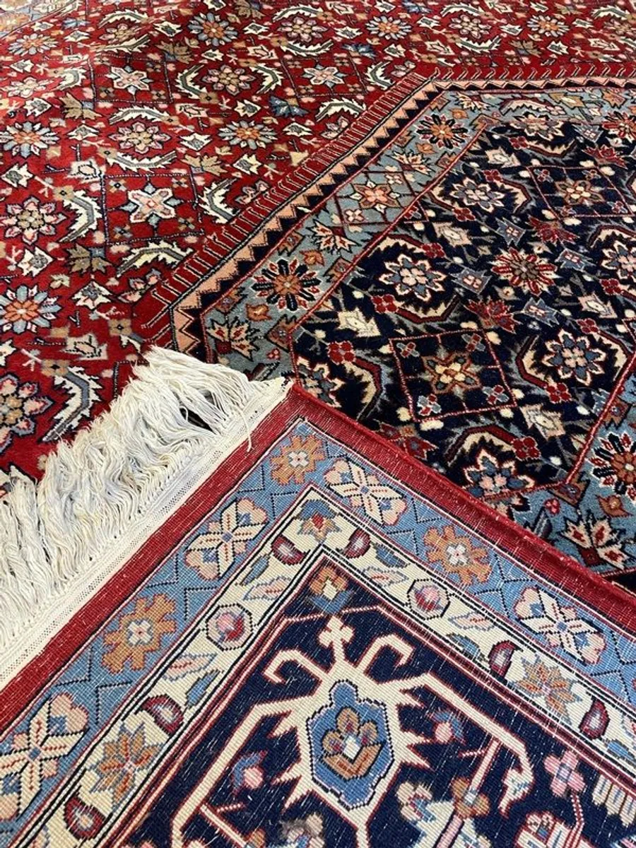 Very Good Large Hand- Knotted Bidjar Rug - Image 4