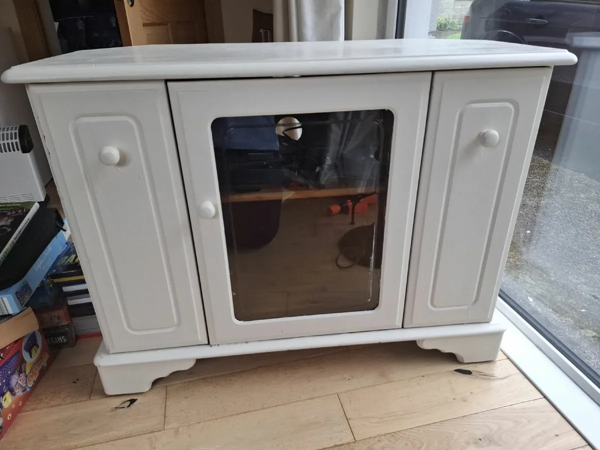 TV Cabinet - Image 1