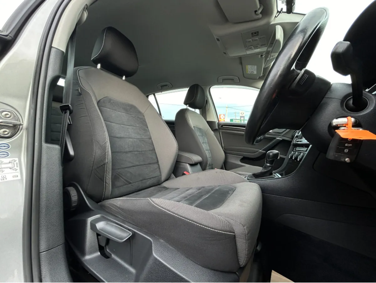 Volkswagen Golf 1.4 HI-LINE EDITION  // SPORTS SEA - Image 2
