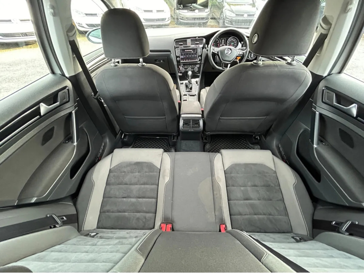 Volkswagen Golf 1.4 HI-LINE EDITION  // SPORTS SEA - Image 3