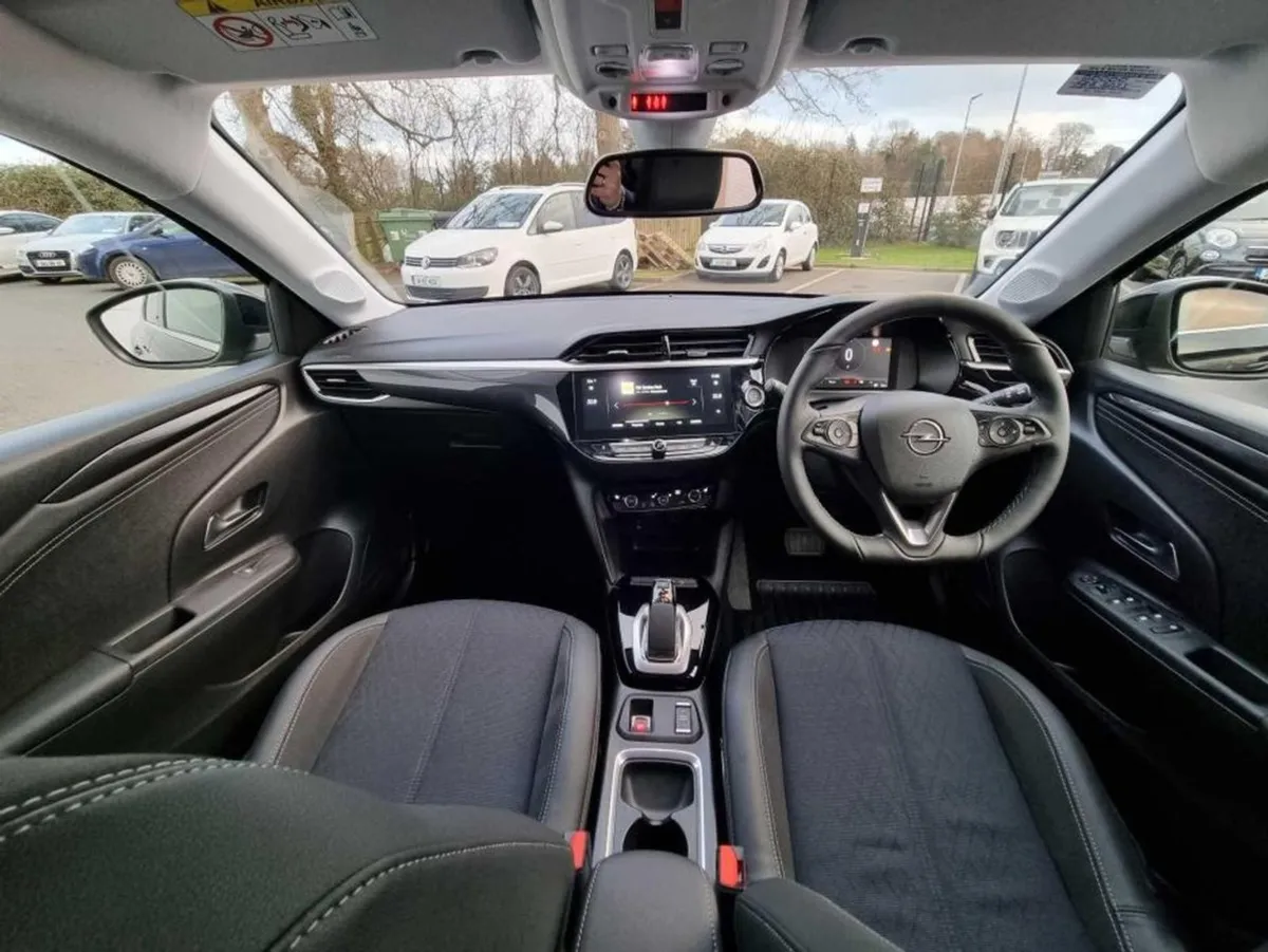 Opel Corsa E Elite 50kw - Image 2