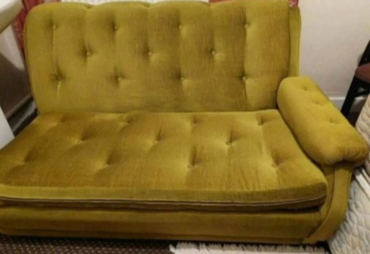 FREE SOFA - Image 1