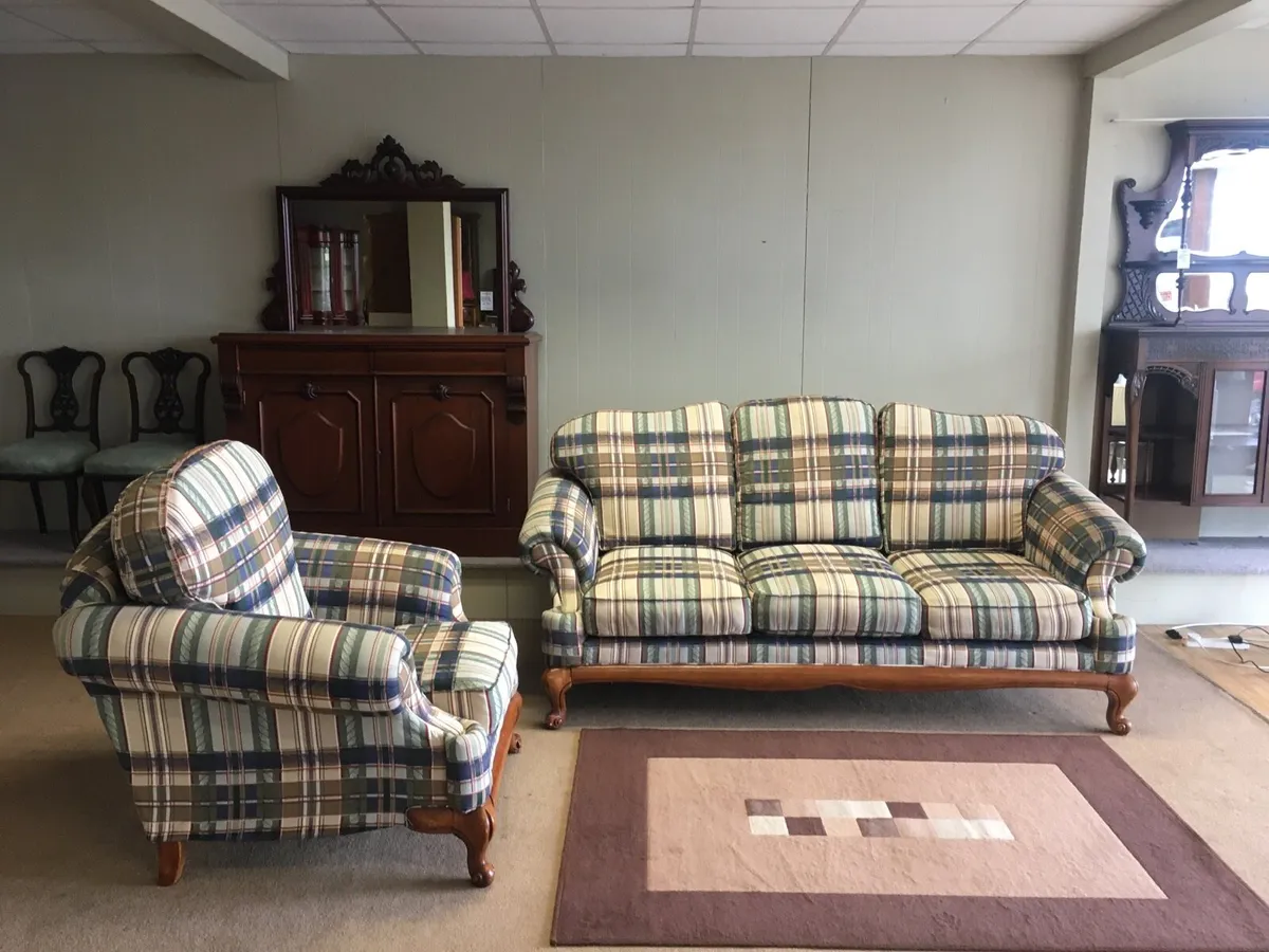 3 + 1 Sofas - Image 2