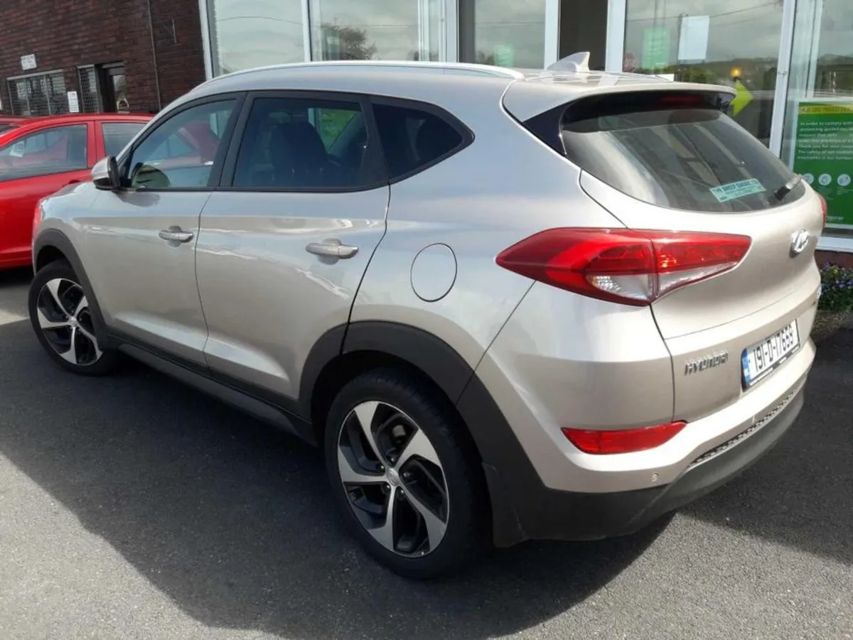 Hyundai Tucson Ix35 Executive SE 5DR - Image 2